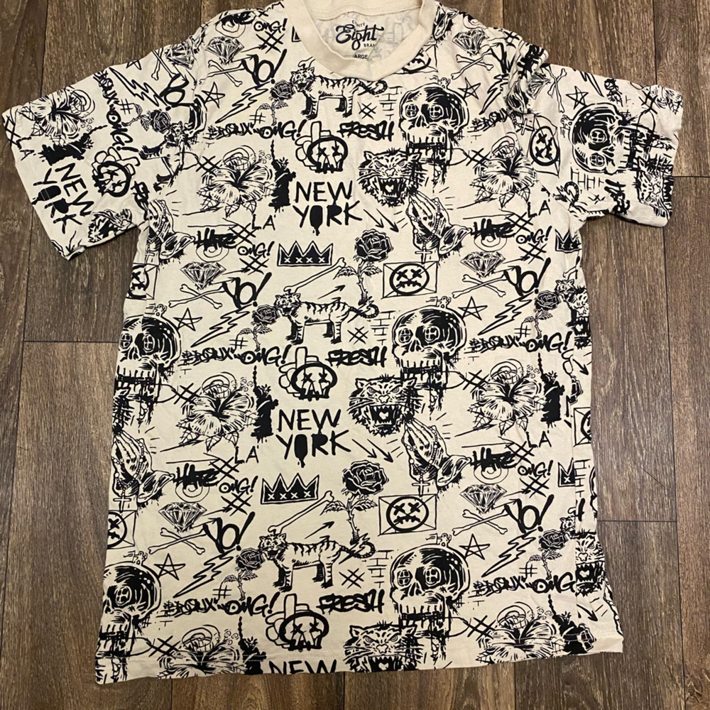 New York Graphic Tee - Black and White